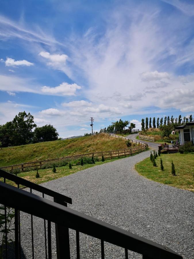 Karapiro Retreats Holiday House Cambridge Exterior photo